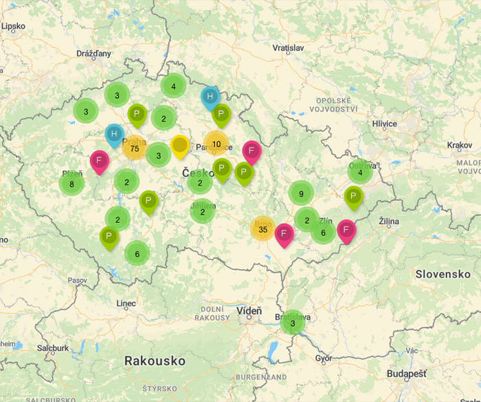 Helpkarta – Informationskarte für Betroffene, die direkt in Arztpraxen verteilt wird und nach der Diagnose Orientierung und Zugang zu weiteren Hilfsangeboten bietet. Mehr als 25.000 Karten wurden bereits verteilt.
